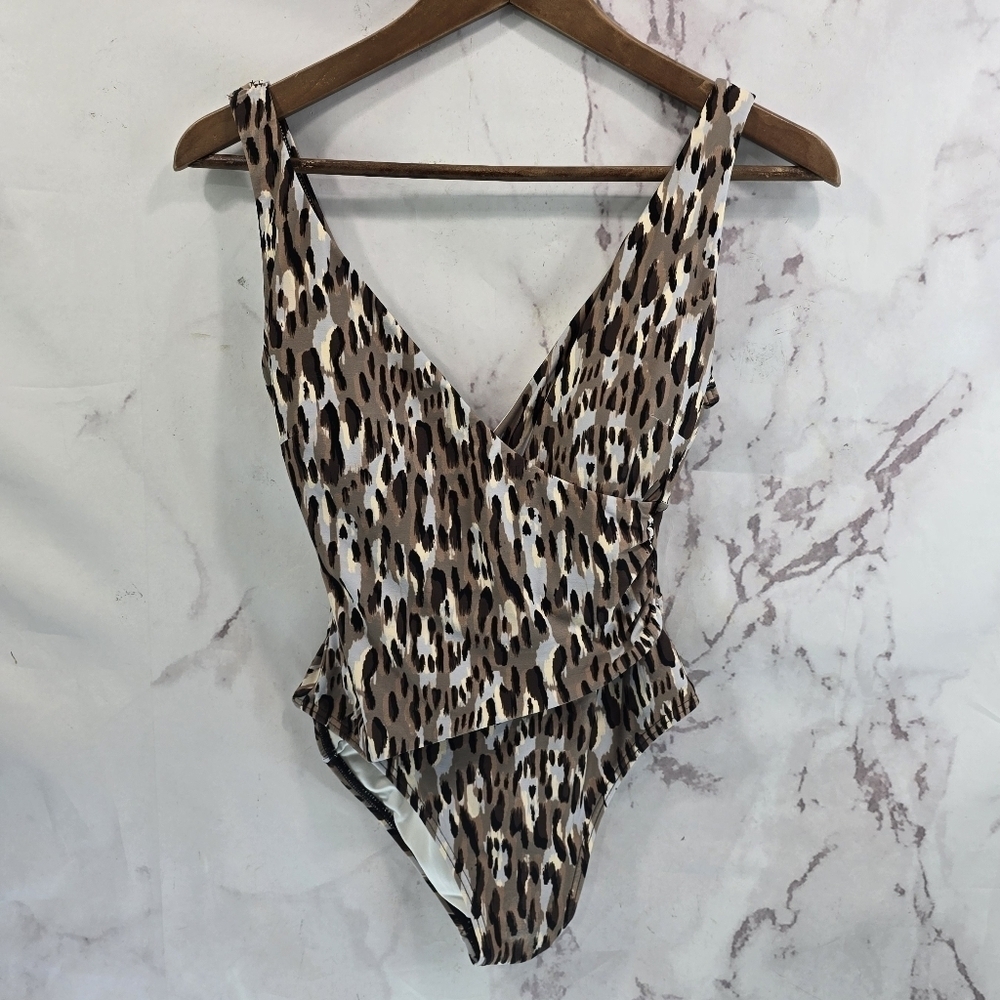 Vince Camuto Bathing Suit Womens 6 One Piece Swim Ruched Plunge Leopard Brown